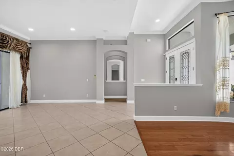 Living - 971 Stone Lake Dr, Ormond Beach, FL 32174 photo 7 of 16