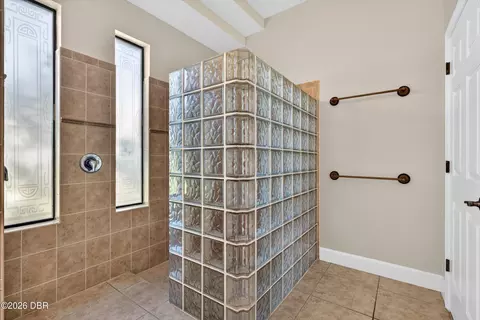 Bath - 971 Stone Lake Dr, Ormond Beach, FL 32174 photo 7 of 12