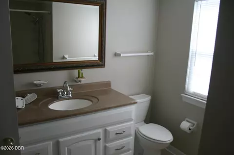 Bath - 26 S St Andrews Dr, Ormond Beach, FL 32174 photo 1 of 1