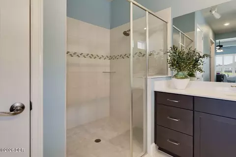 Bath - 311 Stirling Bridge Dr, Ormond Beach, FL 32174 photo 3 of 12