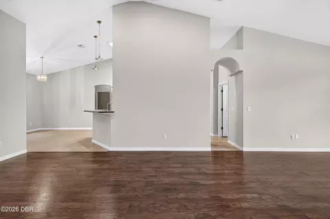Living - 86 Saddlers Run, Ormond Beach, FL 32174 photo 3 of 4