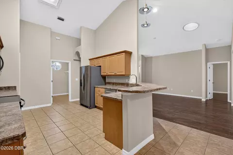 Kitchen - 86 Saddlers Run, Ormond Beach, FL 32174 photo 8 of 8