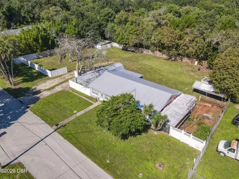 1014 W Samms Ave, Port Orange, FL 32129