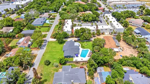 View/Area - 87 Seton Trl, Ormond Beach, FL 32176 photo 5 of 7