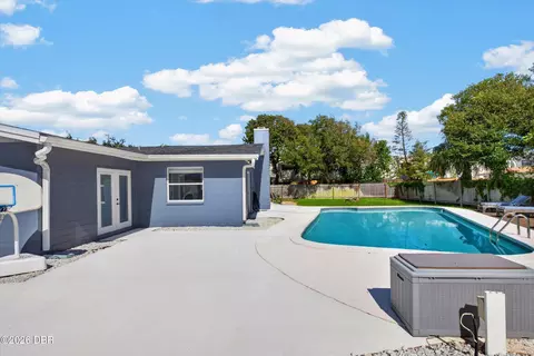 Exterior - 87 Seton Trl, Ormond Beach, FL 32176 photo 13 of 27