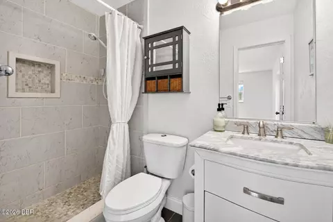 Bath - 87 Seton Trl, Ormond Beach, FL 32176 photo 1 of 5