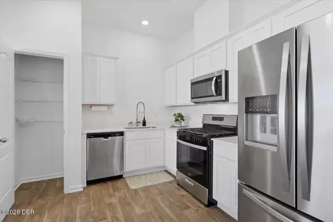 Kitchen - 80 Bogey Pl, Bunnell, FL 32110 photo 5 of 5