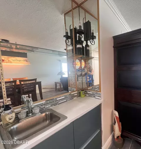 Kitchen - 2294 Ocean Shore Blvd, Ormond Beach, FL 32176 photo 6 of 6