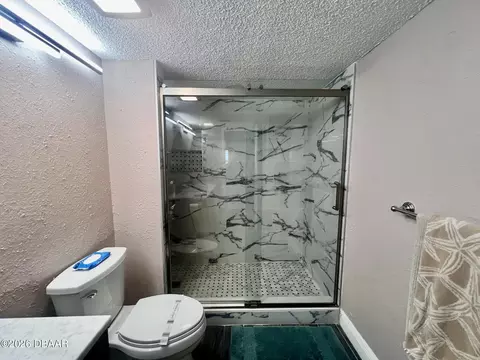 Bath - 2294 Ocean Shore Blvd, Ormond Beach, FL 32176 photo 2 of 6