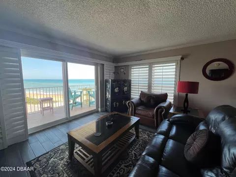 Living - 2294 Ocean Shore Blvd, Ormond Beach, FL 32176 photo 3 of 3
