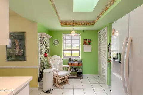 Kitchen - 1 Alicen Ct, Ormond Beach, FL 32174 photo 3 of 4
