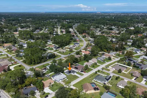 13 Belleaire Dr, Palm Coast, FL 32137