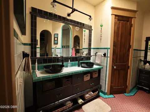 Bath - 16 Hernandez Ave, Ormond Beach, FL 32174 photo 1 of 4