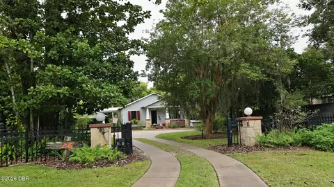 Exterior - 16 Hernandez Ave, Ormond Beach, FL 32174 photo 2 of 9