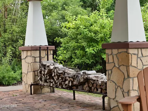 Exterior - 16 Hernandez Ave, Ormond Beach, FL 32174 photo 4 of 9