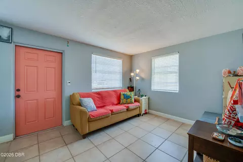 Entry Way - 34 River Dr, Ormond Beach, FL 32176 photo 2 of 2