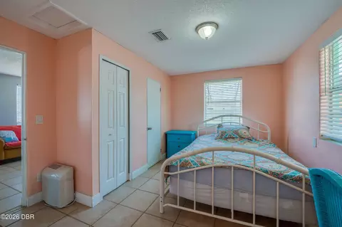 Bedroom - 34 River Dr, Ormond Beach, FL 32176 photo 1 of 2