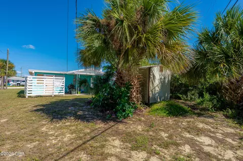 Exterior - 34 River Dr, Ormond Beach, FL 32176 photo 4 of 4