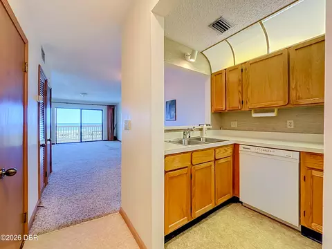 Kitchen - 6100 A1a S, Saint Augustine, FL 32080 photo 3 of 4