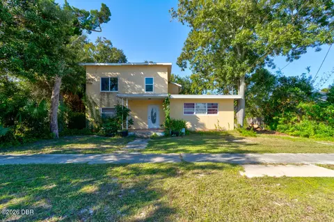 224 Daytona Ave, Holly Hill, FL 32117
