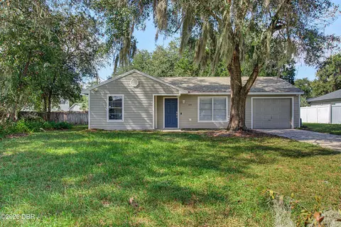 506 Ferdinand Ave, Deltona, FL 32738