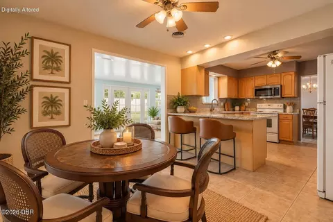 Dining - 1903 John Anderson Dr, Ormond Beach, FL 32176 photo 3 of 5