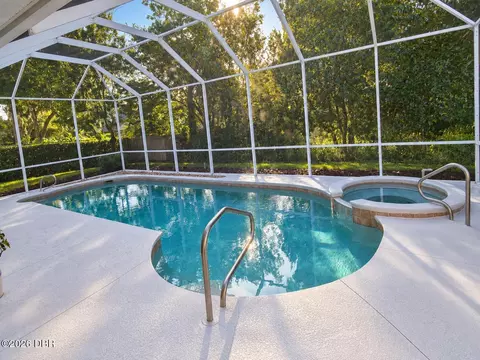 4 Lionshead Dr, Ormond Beach, FL 32174 photo 2