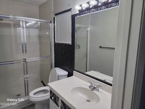 Bath - 340 Pine Breeze Dr, Edgewater, FL 32141 photo 1 of 1