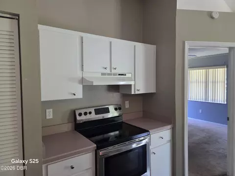 Kitchen - 340 Pine Breeze Dr, Edgewater, FL 32141 photo 4 of 4