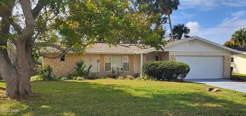 1316 Peachtree Rd, Daytona Beach, FL 32114