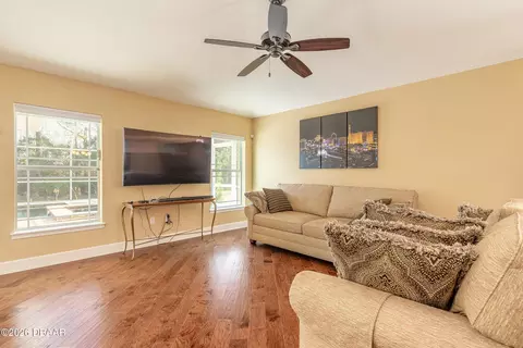 Living - 369 Chelsea Place Ave, Ormond Beach, FL 32174 photo 2 of 4
