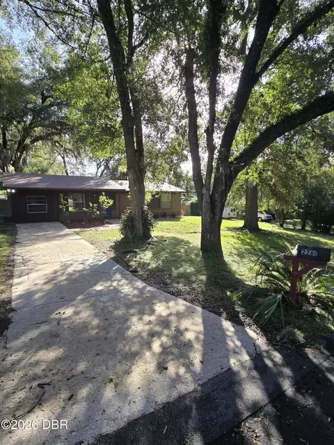 2260 Pine Hill Pl, Orange City, FL 32763