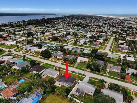 View/Area - 114 Lynnhurst Dr, Ormond Beach, FL 32176 photo 2 of 3