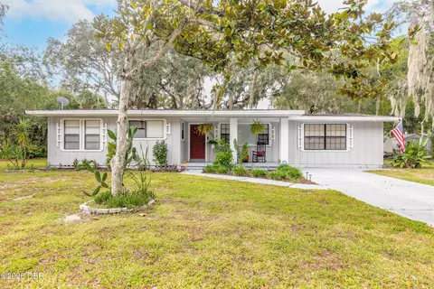5221 Bretts St, Port Orange, FL 32127