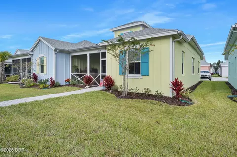 369 Hang Loose Way, Daytona Beach, FL 32124