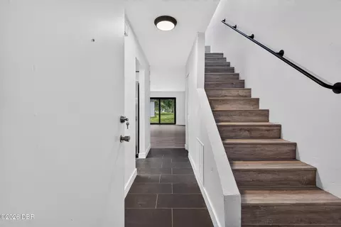 Entry Way - 208 Timberline Trl, Ormond Beach, FL 32174 photo 3 of 5
