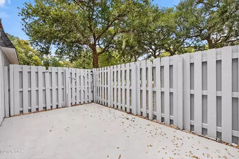 Exterior - 208 Timberline Trl, Ormond Beach, FL 32174 photo 8 of 17