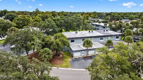 View/Area - 208 Timberline Trl, Ormond Beach, FL 32174 photo 9 of 10