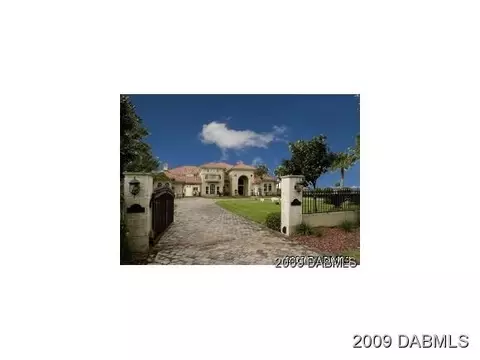 704 John Anderson, Ormond Beach, FL 32176 photo 1