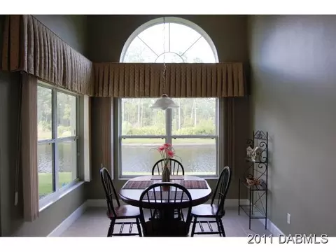1213 Crown Point Ln, Ormond Beach, FL 32174 photo 4