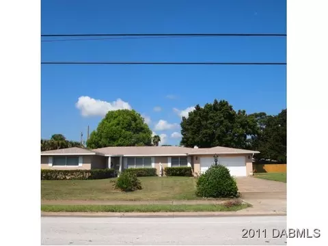 538 N Halifax Dr, Ormond Beach, FL 32176 photo 1