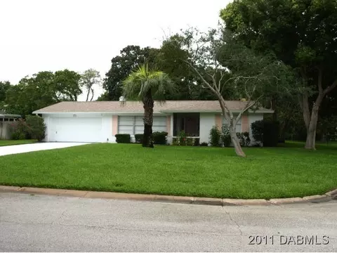 11 Cameo Cir, Ormond Beach, FL 32174 photo 3