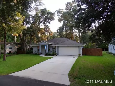 1518 Pine Tree Dr, Edgewater, FL 32132 photo 2