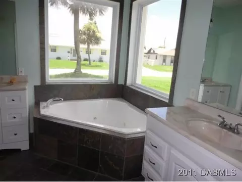 2 Ocean Breeze Cir, Ormond Beach, FL 32176 photo 6