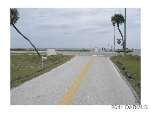 24 Dolphin Ave, Ormond Beach, FL 32174 photo 2