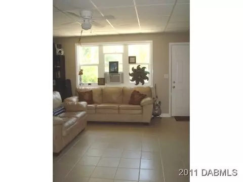 37 Standish Dr, Ormond Beach, FL 32176 photo 5