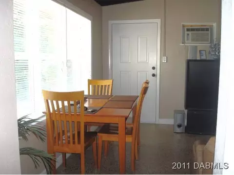 37 Standish Dr, Ormond Beach, FL 32176 photo 2