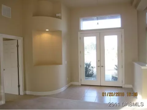 573 Aldenham Ln, Ormond Beach, FL 32174 photo 2