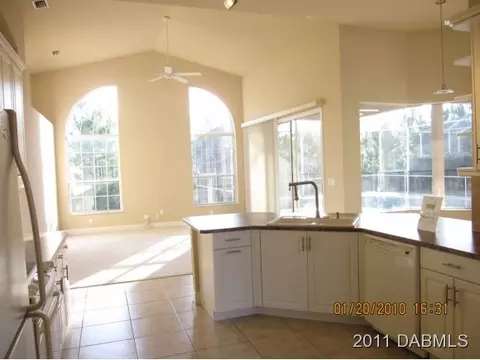 573 Aldenham Ln, Ormond Beach, FL 32174 photo 5