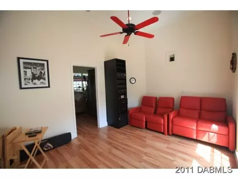 16 Oakview Cir, Palm Coast, FL 32137 photo 4